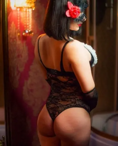 Анкета массажистки Карина - Фото 2, район Ленинский, 25 лет, №4952